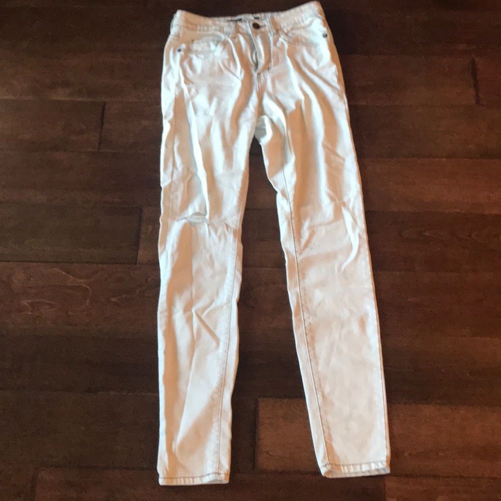Never been worn white jeans!